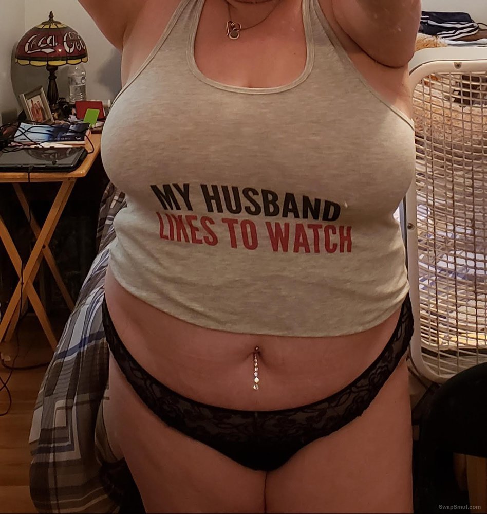 Hotwife and cuckold looking for a bull in Wilmington, NC area photo