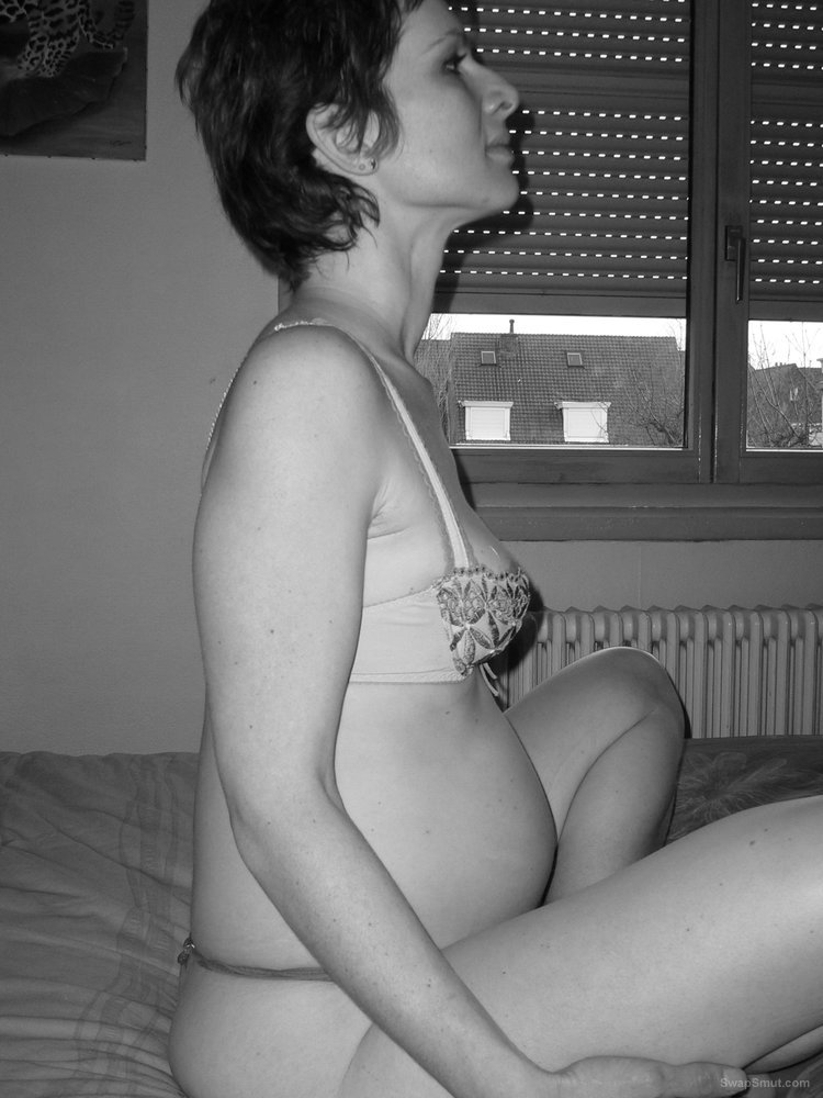 Pregnant Kinky