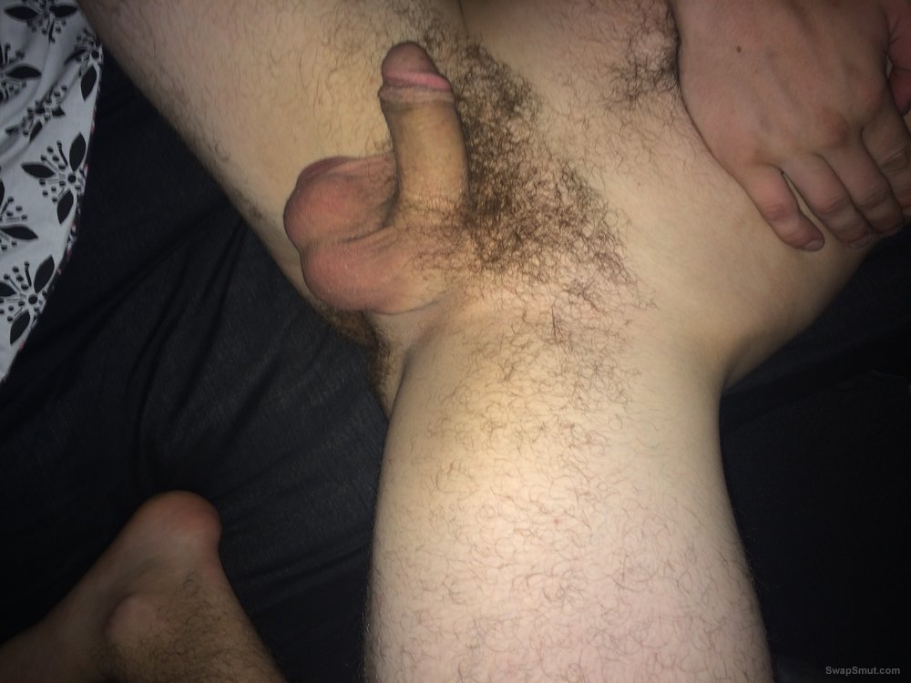 Presenting my dripping fuck hole